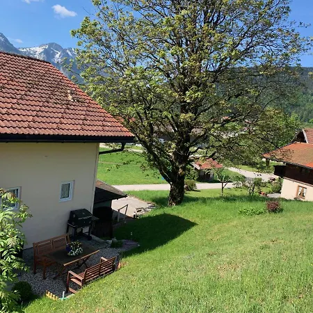Apartment Haus Annerl Mit 2 Schlafzimmern Inzell