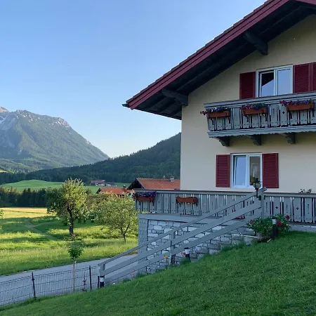 Apartment Haus Annerl Mit 2 Schlafzimmern Inzell